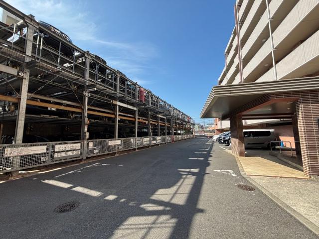 レーベンハイム柏 駐車場