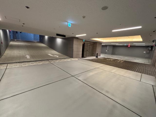 ザ・パークハウスグラン三番町２６ 駐車場