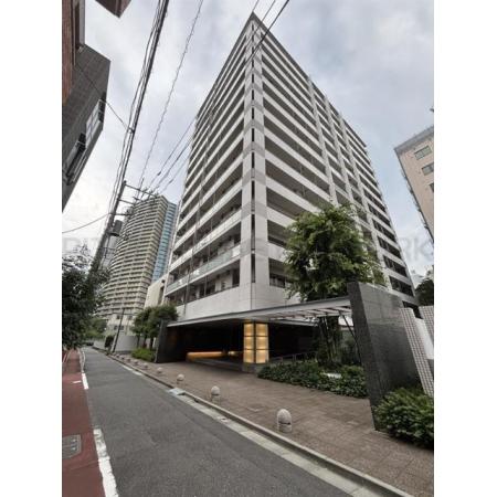 前面道路の交通量は多くありません
