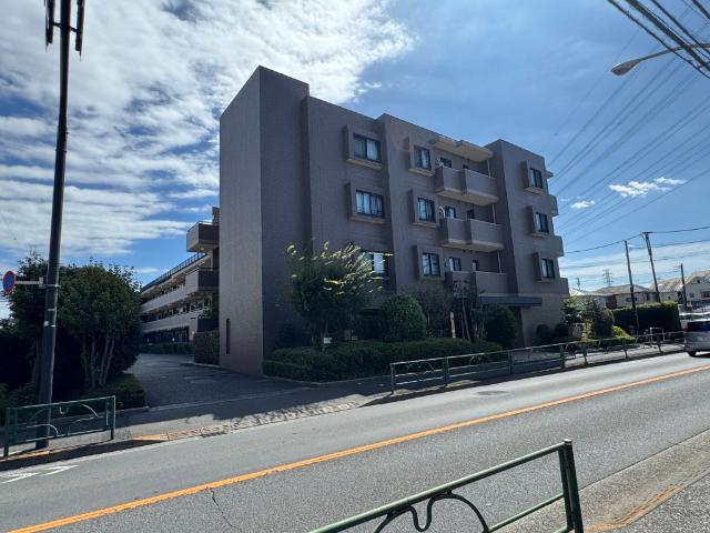 コスモ三鷹深大寺 外観