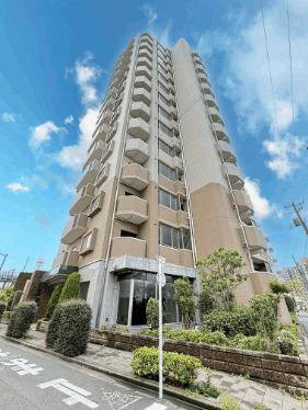 ローヤルシティ保木間 外観