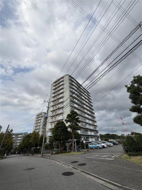 コープシティおゆみ野Ｂ棟 外観