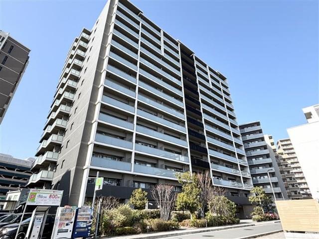 2018年築で外観も綺麗に保っています。