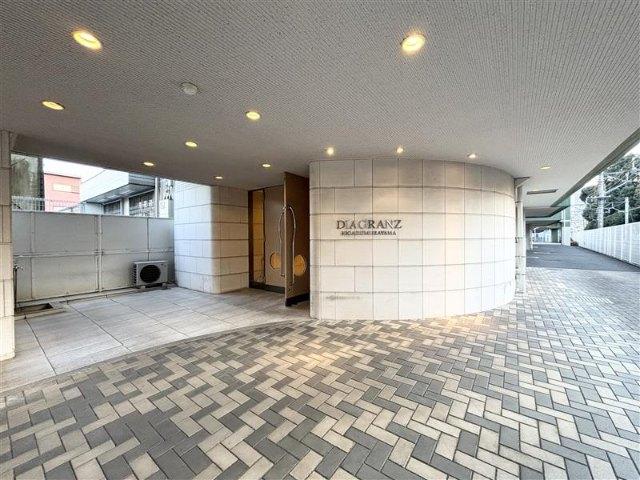 ディアグランゼ東村山 エントランス