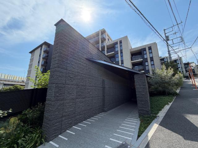 レーベン横浜山手 ONE WARD COURT 外観