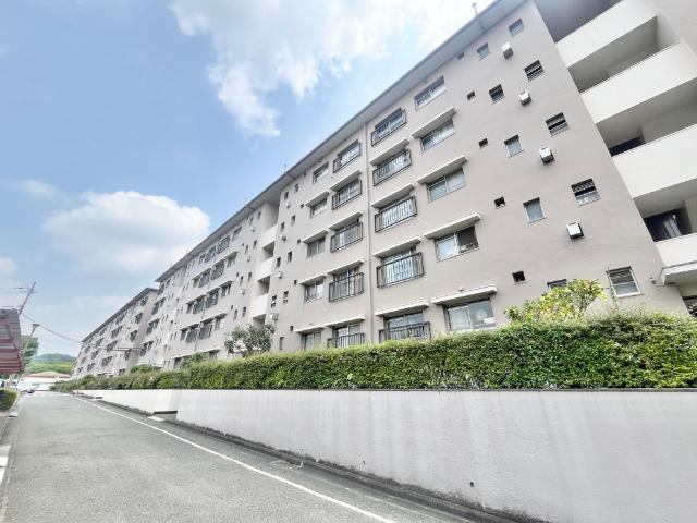 鹿島団地３　4号棟 外観