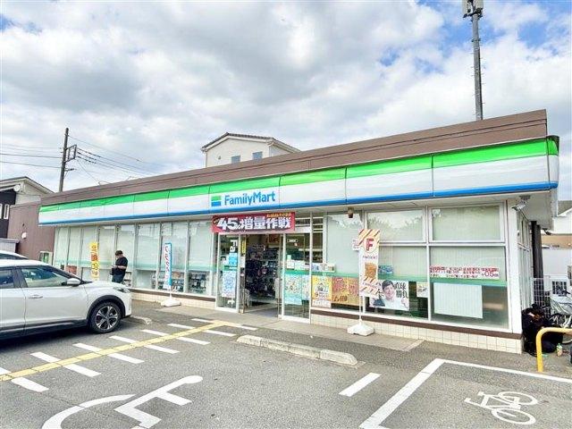コンビニ