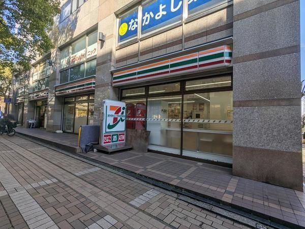 コンビニ
