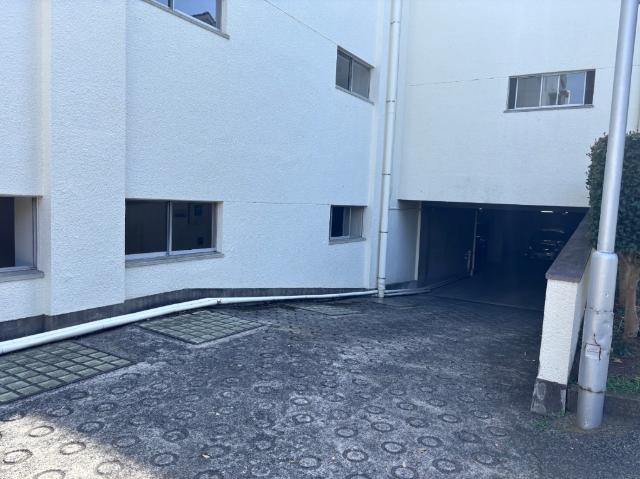 三ッ沢マンション 駐車場