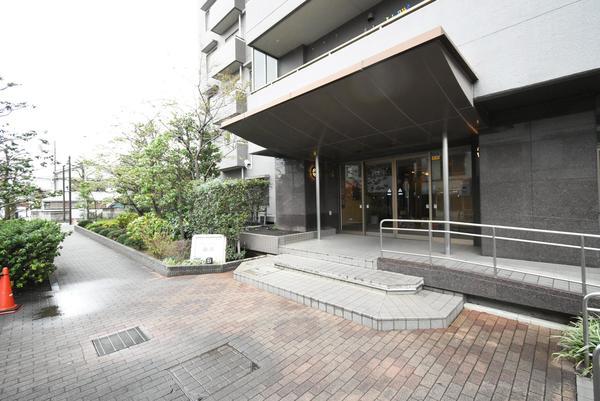 サンスターレ藤崎 エントランス