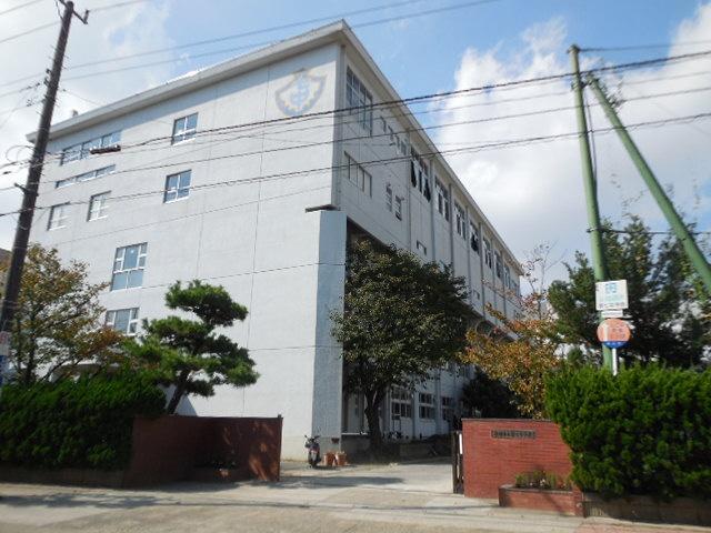 中学校