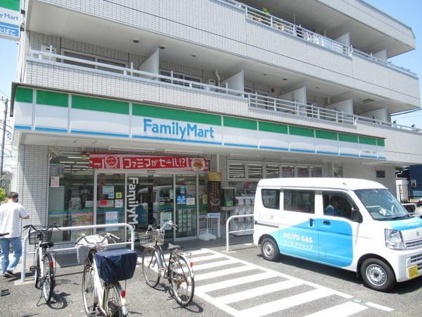 コンビニ
