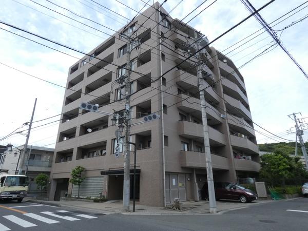 松戸パーク・ホームズ 外観
