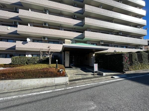 ライオンズガーデン新松戸 エントランス