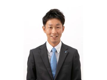 スタッフのサムネイル