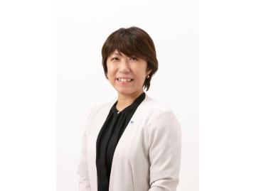 スタッフのサムネイル