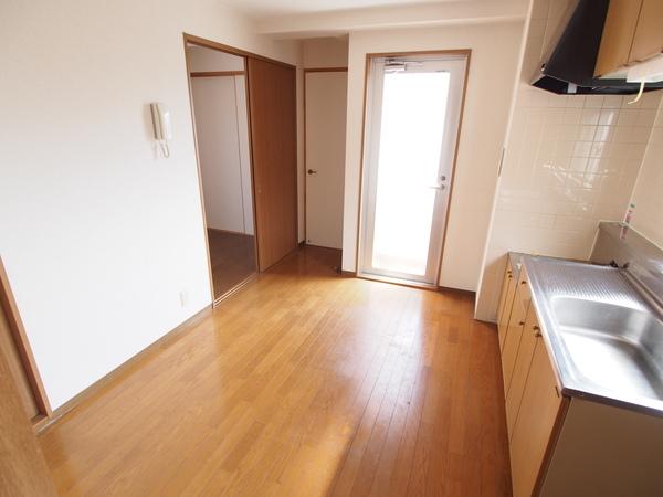 エトワール王子 部屋画像