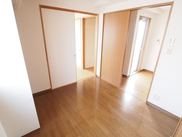 エトワール王子 部屋画像
