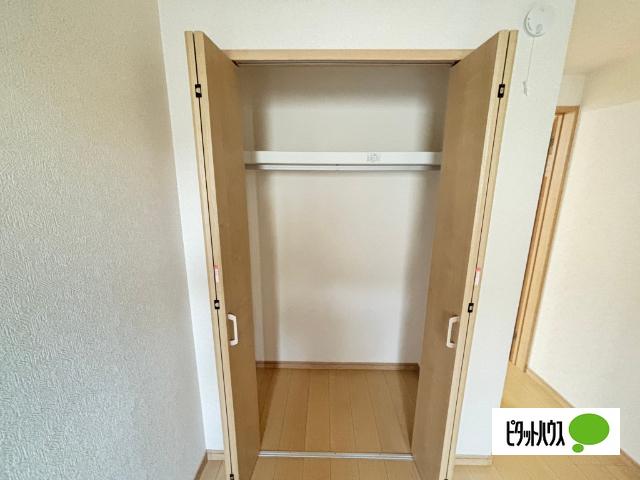 ヴィラージュ伊興 収納