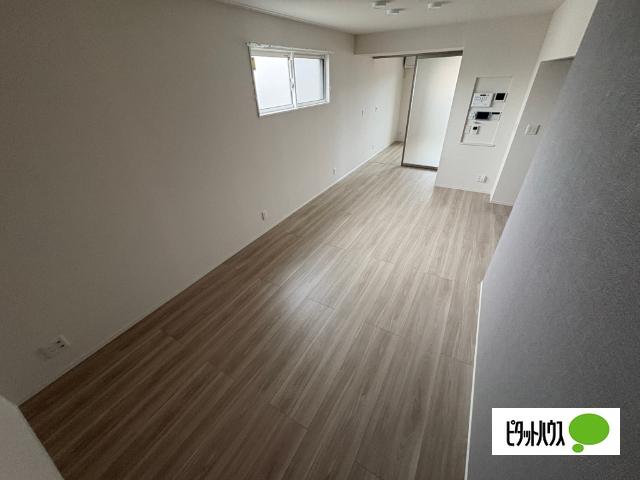 セレスティア南花畑IV 室内