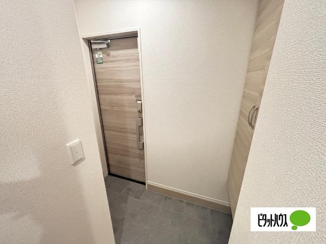セレスティア谷在家II 玄関