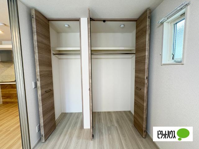 セレスティア西新井II 収納
