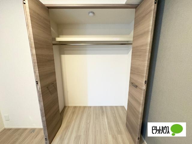 セレスティア東保木間II 収納
