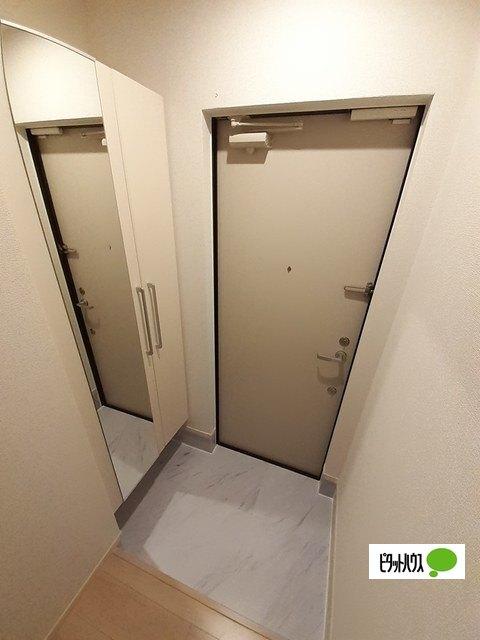 メゾンカルム　No.1 玄関