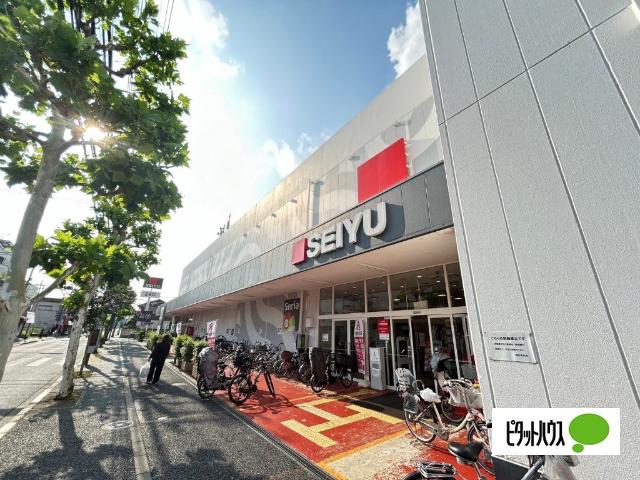 西友青井店：659m