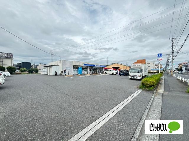 ローソン舎人公園東店：444m