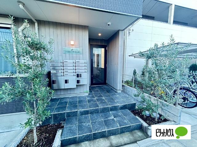 つばめハウス六町 エントランス