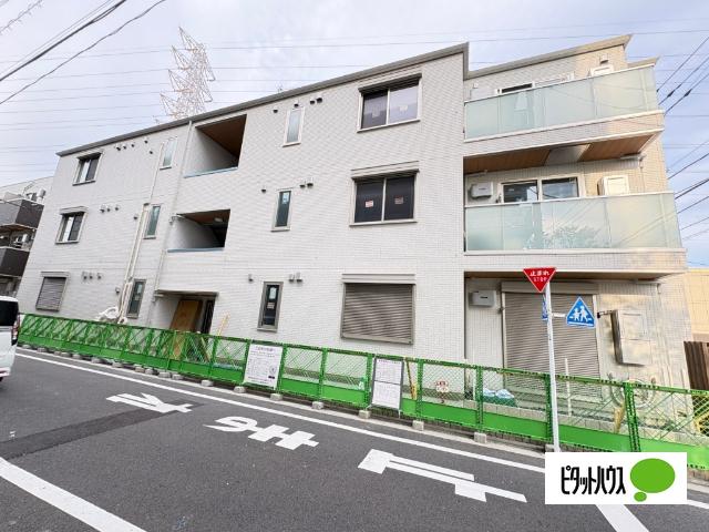 セレスティア六町IV 外観