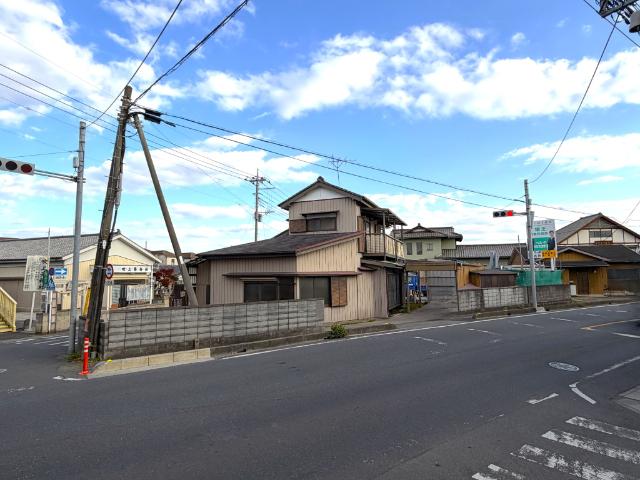 対象地西側県より