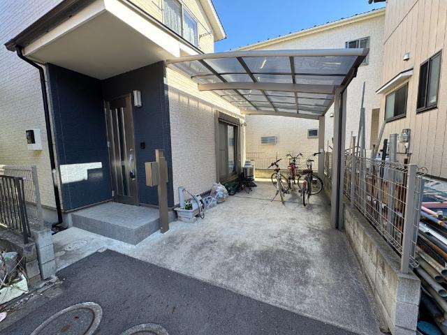 カーポート（電気自動車充電対応）