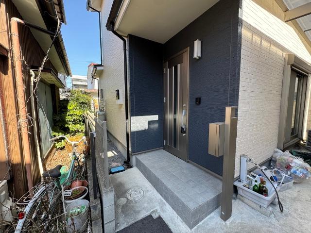 玄関アプローチ