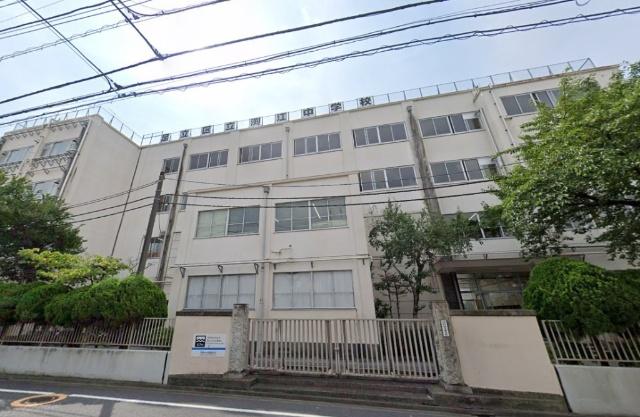 中学校