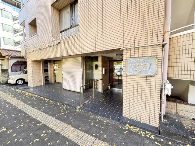 共立リライアンス高尾駅前 エントランス