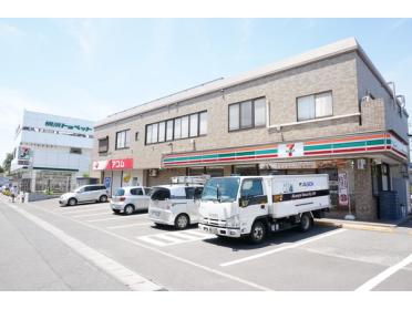 セブンイレブン横浜新石川店：626m