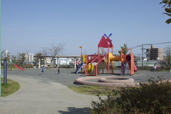 佐江戸公園：519m