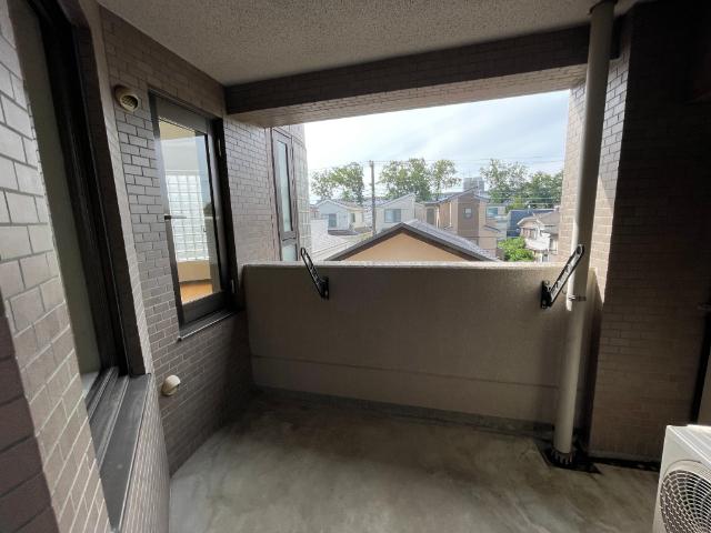 クレアハウス壱番館（303） バルコニー