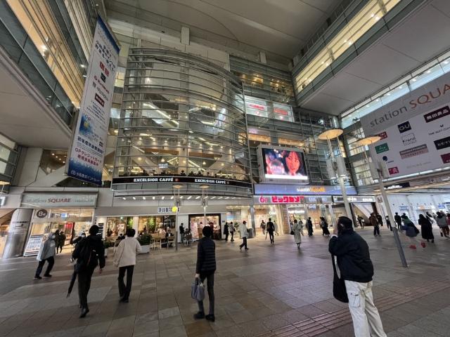 小田急相模大野ステーションスクエアA館：331m