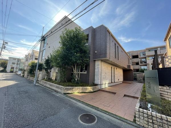 用賀駅より徒歩5分 築12年11ヶ月 3階建の賃貸物件