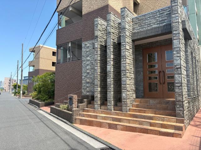 アスティヴィータA棟（405） エントランス