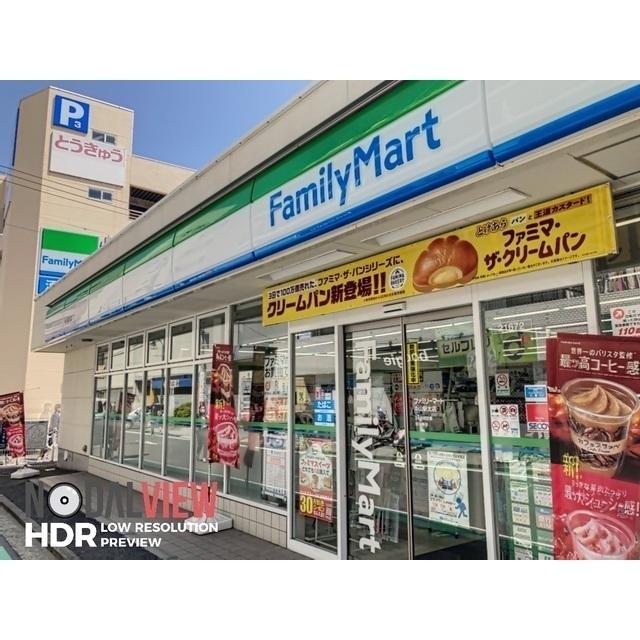 ファミリーマート中山駅北店