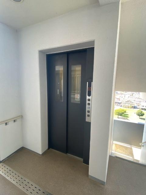 レクセルプラザ守谷（1002） 玄関