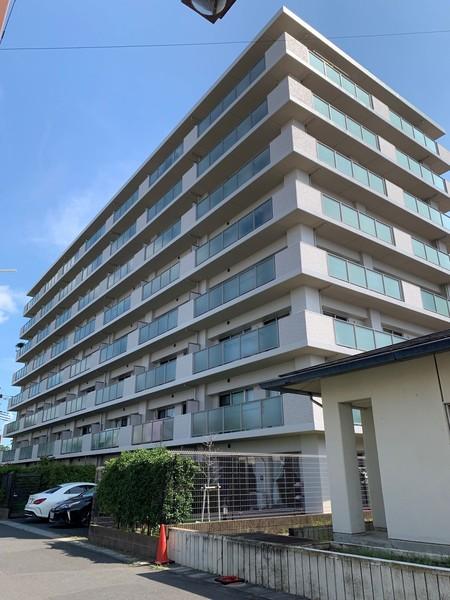 土浦市港３丁目の分譲マンションです。