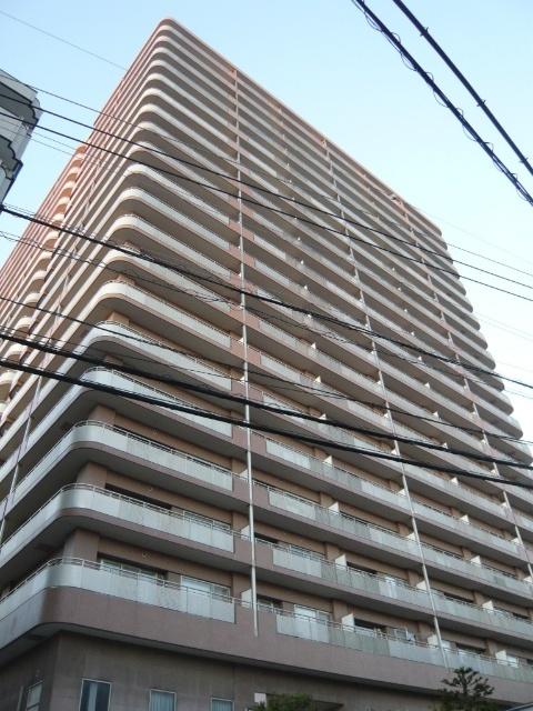 平井駅より徒歩1分 築25年8ヶ月 21階建の賃貸物件