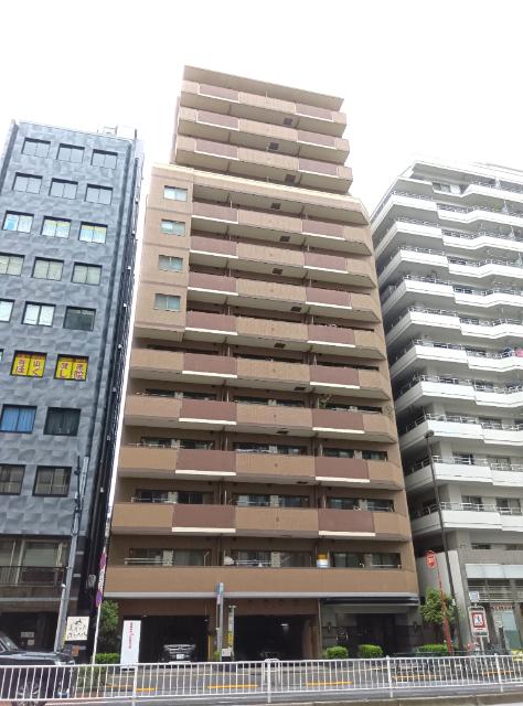 東新宿駅より徒歩1分 築23年8ヶ月 14階建の賃貸物件