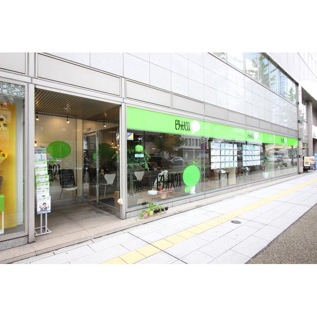路面店なので色々な方がご来店頂けます♪
