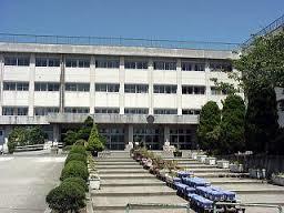 新潟市立東青山小学校：784m